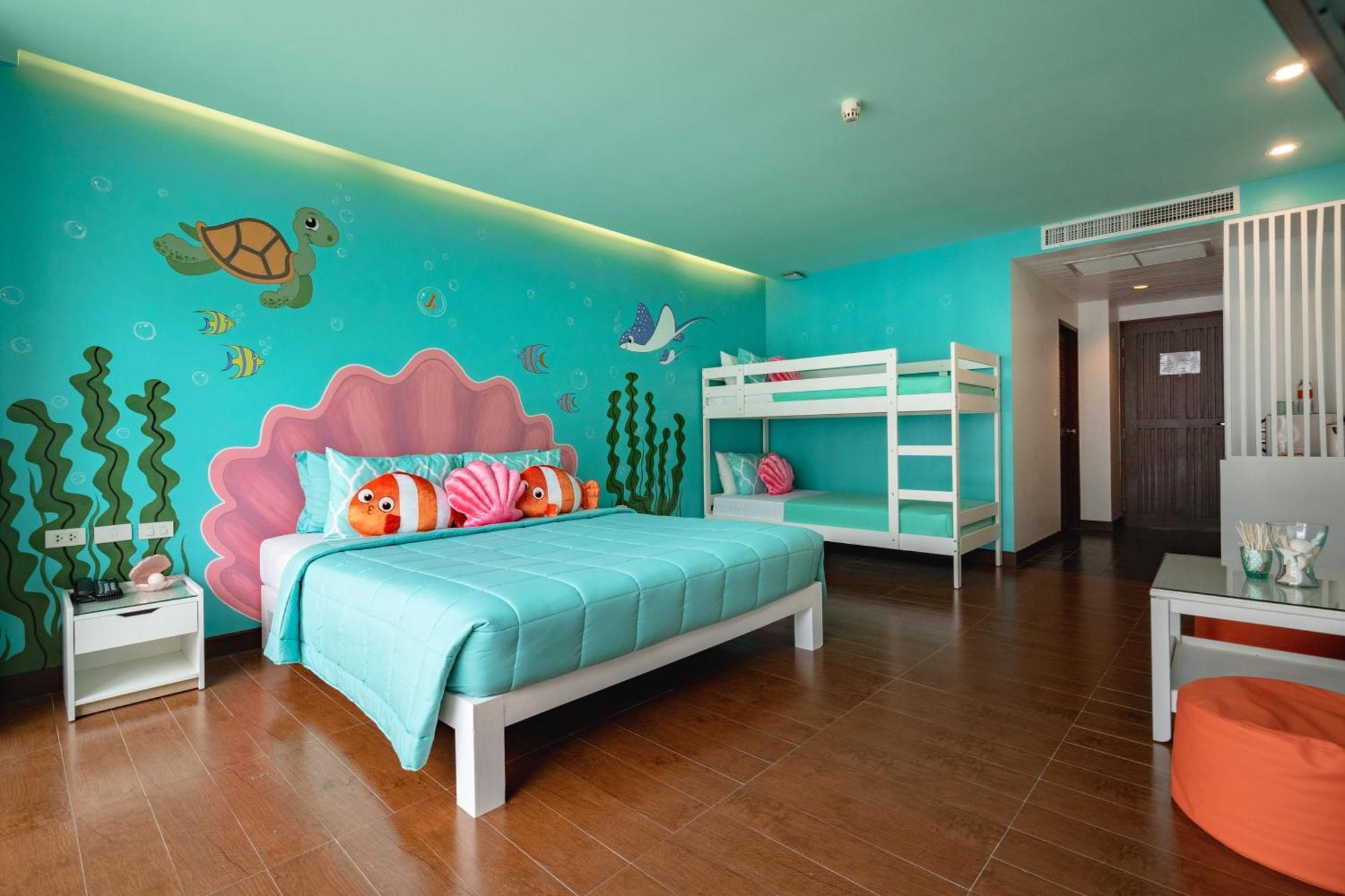 Hotel J Pattaya Bagian luar foto