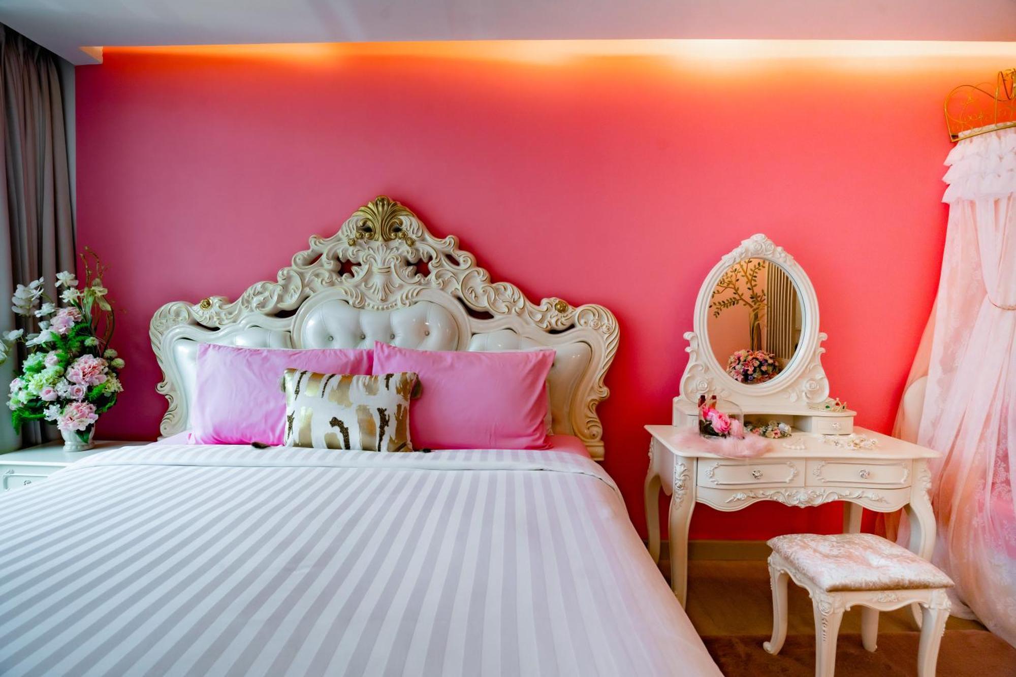 Hotel J Pattaya Bagian luar foto